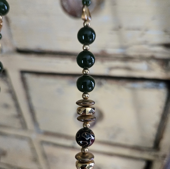 Suzette Necklace Beaded Green Enamel Vintage Beads - Picture 16 of 16